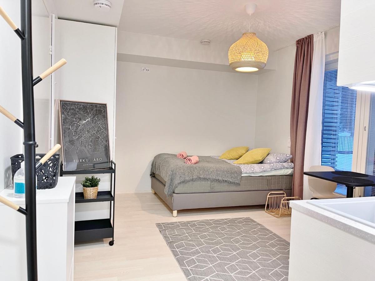 Haalia Homes Turku Paeaeskynpesae 外观 照片